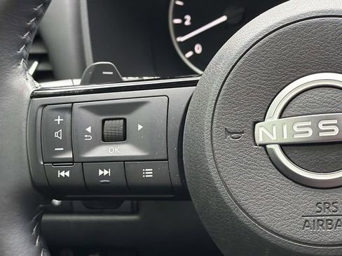 Certified 2023 Nissan Rogue SL w/ SL Premium Package image 12