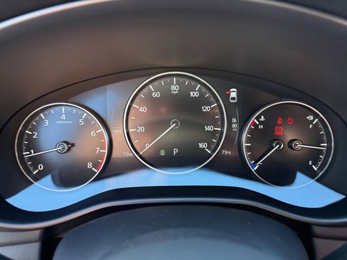 New 2026 MAZDA MAZDA3 Hatchback w/Premium Plus Pkg image 11