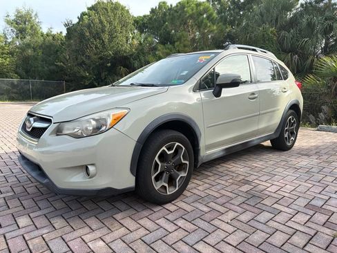 Used 2015 Subaru Crosstrek 2.0i Limited AWD/4WD image 5