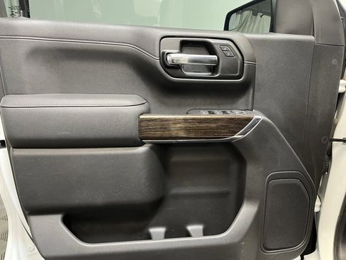 Used 2021 GMC Sierra 1500 Elevation image 13