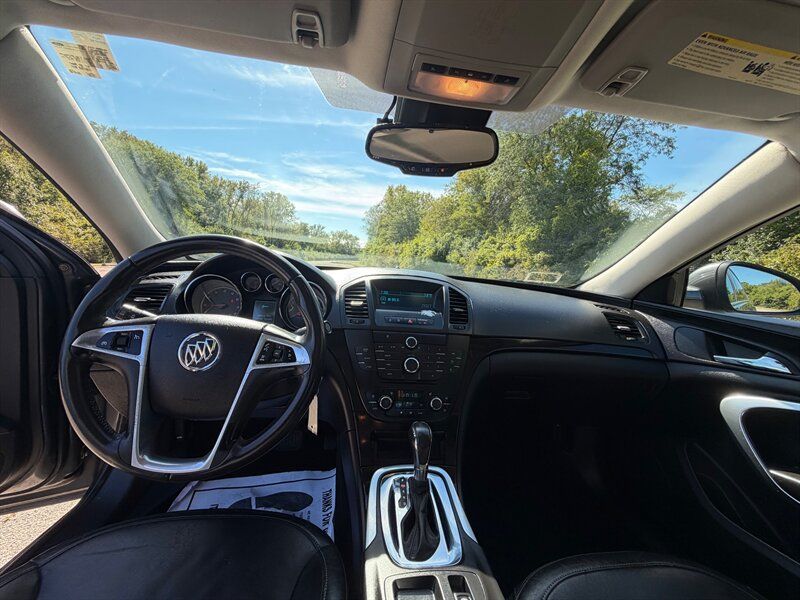 Used 2011 Buick Regal CXL FWD image 9