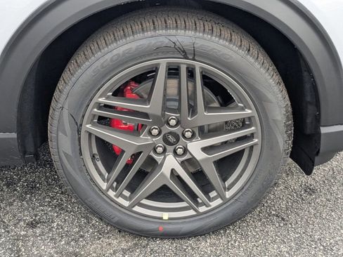 New 2026 Ford Explorer ST-Line image 12