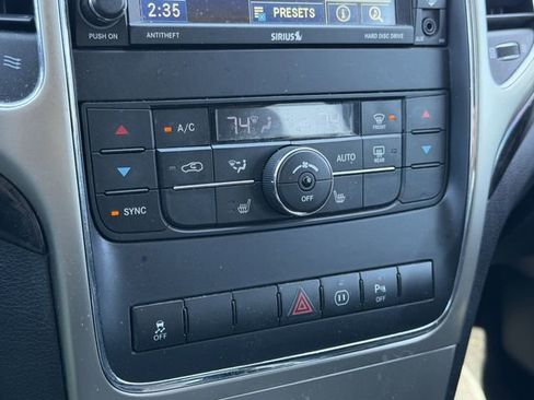 Used 2012 Jeep Grand Cherokee Laredo image 20