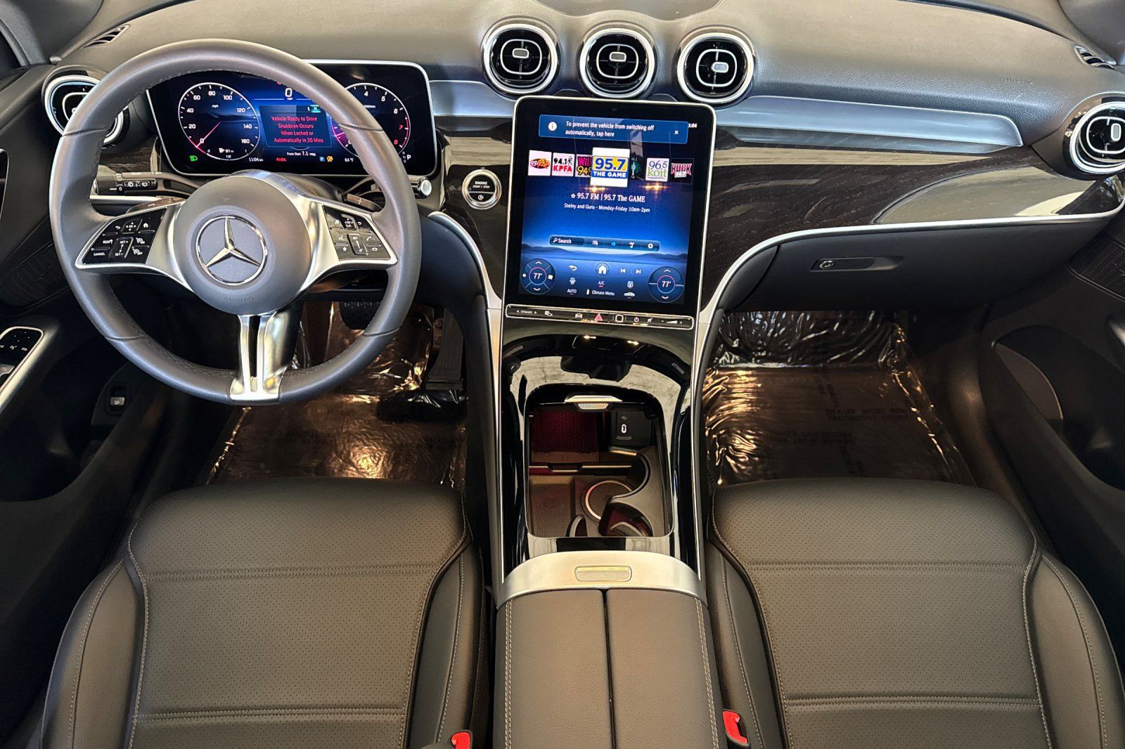 Used 2026 Mercedes-Benz GLC 300 4MATIC image 16