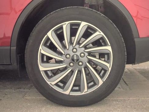 Used 2025 Lincoln Corsair Reserve w/ Towing Package image 21