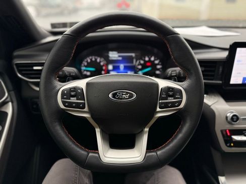 Used 2023 Ford Explorer Timberline image 16