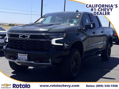 Used 2025 Chevrolet Silverado 1500 ZR2 AWD/4WD image 3