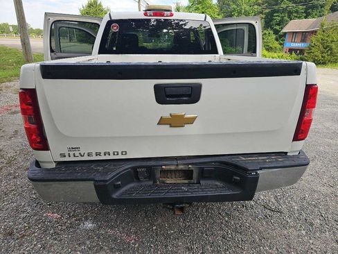 Used 2013 Chevrolet Silverado 1500 W/T w/ Skid Plate Package AWD/4WD image 8