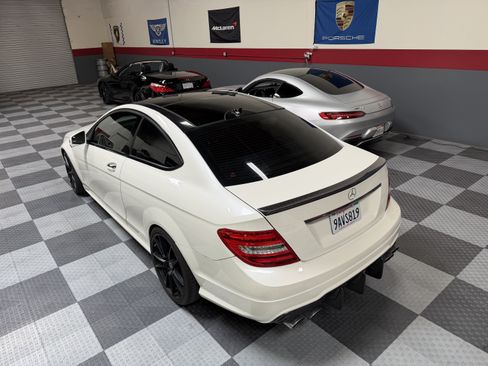 Used 2012 Mercedes-Benz C 63 AMG Coupe image 28