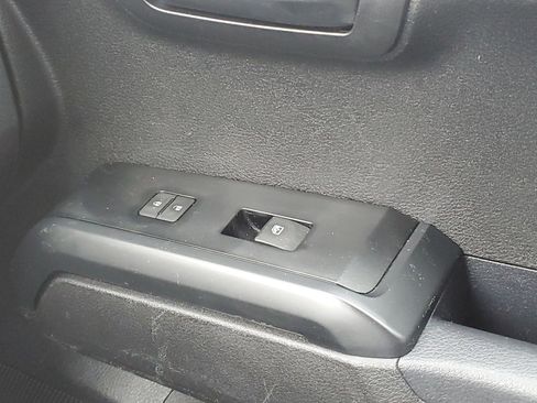 Used 2023 Toyota Tacoma SR image 31