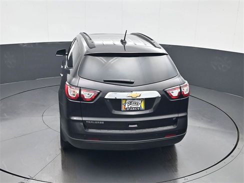 Certified 2017 Chevrolet Traverse LT w/ Style and Technology Package image 19