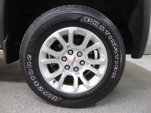 Used 2016 GMC Sierra 1500 SLE w/ SLE Value Package image 33