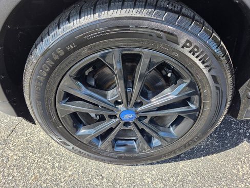 Used 2019 Ford Escape SE FWD image 7