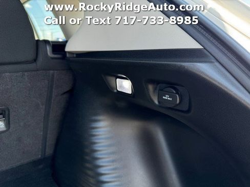 Used 2023 Honda HR-V LX image 31