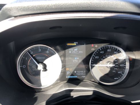 Used 2018 Subaru Crosstrek 2.0i Limited image 5