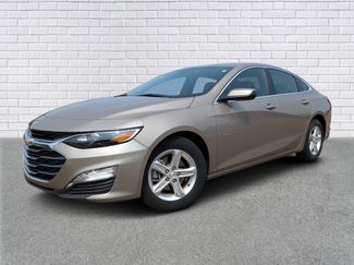 Used 2024 Chevrolet Malibu LT video 1