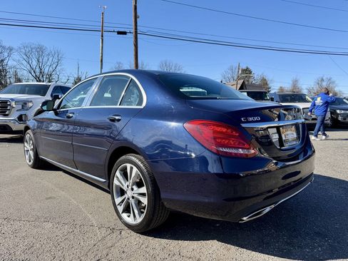 Used 2015 Mercedes-Benz C 300 4MATIC Sedan image 4