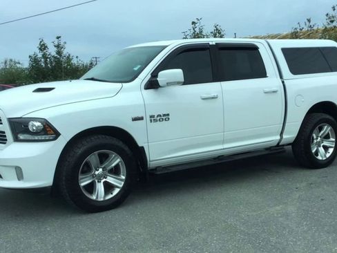 Used 2013 RAM 1500 Sport w/ Sport Premium Group AWD/4WD image 4