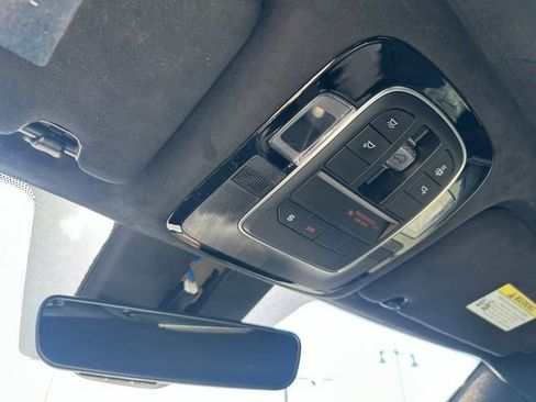 Used 2022 Hyundai Santa Fe Calligraphy AWD/4WD image 33