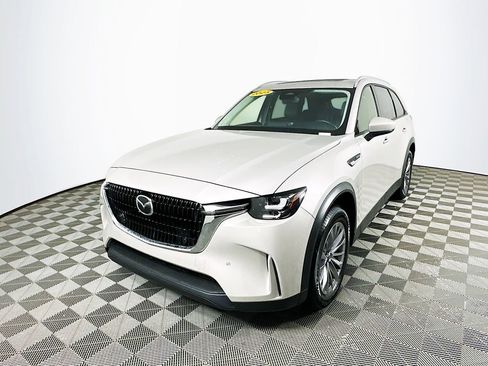 Certified 2025 MAZDA CX-90 3.3 Turbo w/ Preferred Package AWD/4WD image 5