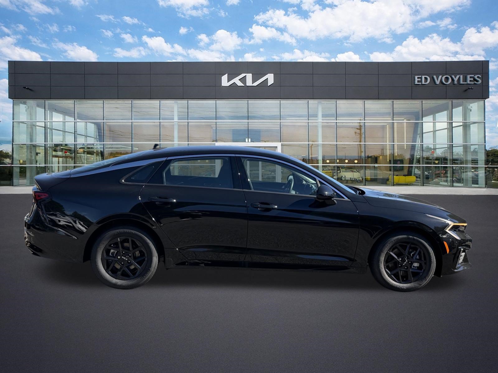 New 2027 Kia K5 LXS FWD image 8