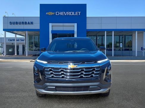 New 2026 Chevrolet Equinox LT w/ Convenience Package II FWD image 2