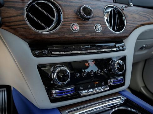 Certified 2023 Rolls-Royce Ghost w/ Ghost Package image 33