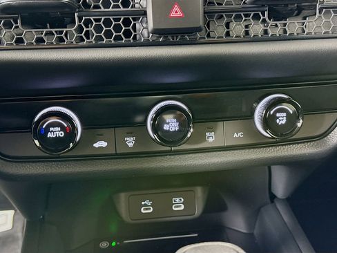 New 2026 Honda HR-V LX image 16