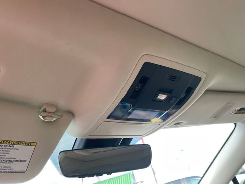 Used 2021 Lexus RX 450h AWD w/ Luxury Package image 19