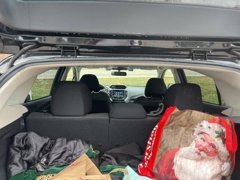 Used 2023 Subaru Crosstrek 2.0i image 9