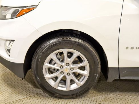Used 2020 Chevrolet Equinox LS image 13