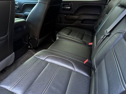 Used 2017 GMC Sierra 1500 Denali RWD image 12