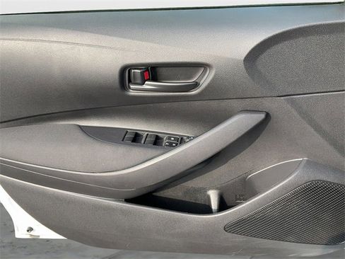 Used 2024 Toyota Corolla LE image 11