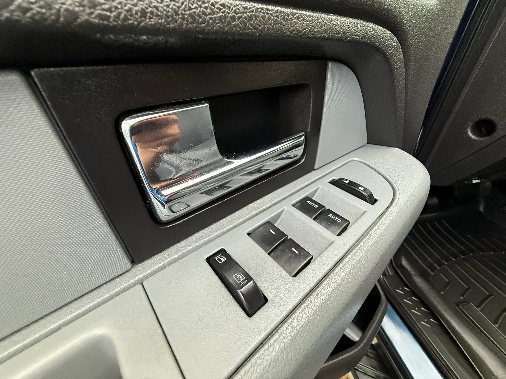 Used 2013 Ford F150 XLT w/ XLT Chrome Pkg AWD/4WD image 50