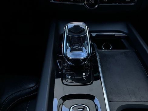 Used 2022 Volvo XC60 B5 Inscription w/ Advanced Package image 27