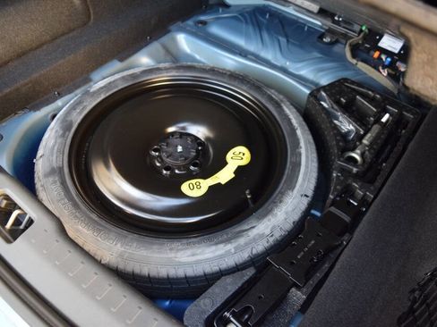 Used 2020 Volvo S90 T6 R-Design image 81