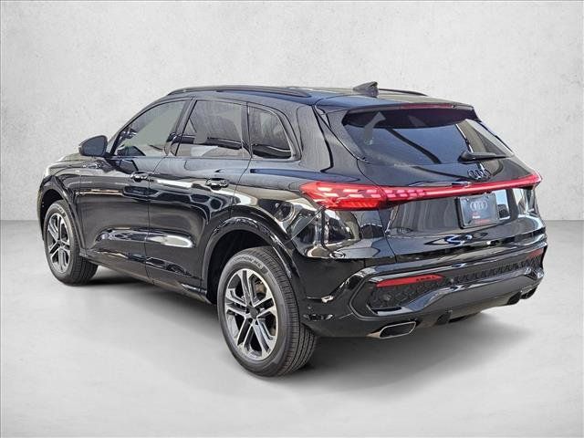 New 2026 Audi Q5 2.0T AWD/4WD image 7
