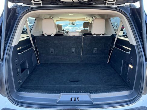 Used 2024 Ford Expedition Max Limited image 12