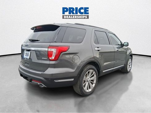 Used 2019 Ford Explorer Limited w/ Class III Trailer Tow Package image 5