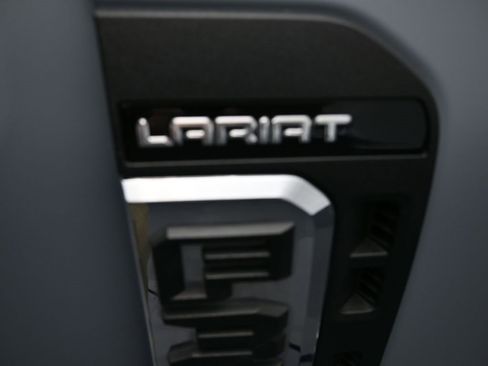 Used 2024 Ford F350 Lariat w/ Chrome Package image 5