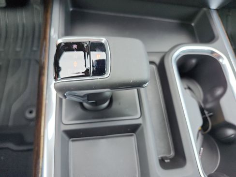 New 2026 GMC Sierra 1500 Elevation w/ Elevation Premium Package image 18