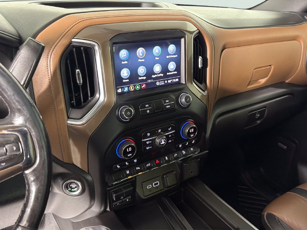 Used 2022 Chevrolet Silverado 2500 High Country w/ Technology Package AWD/4WD image 22