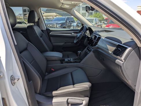 Used 2023 Volkswagen Atlas SE AWD/4WD image 29