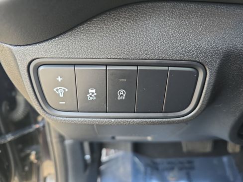 Used 2024 Kia Soul LX w/ Option Group 015 image 28