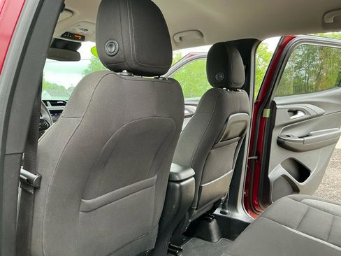 Used 2021 Chevrolet TrailBlazer LT FWD image 11