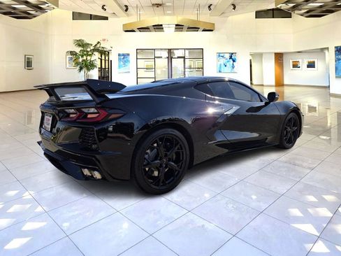 Used 2022 Chevrolet Corvette Stingray Preferred Cpe w/ Z51 Performance Package image 7