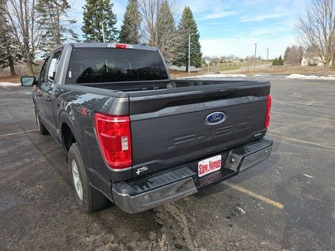 Used 2023 Ford F150 XLT image 3