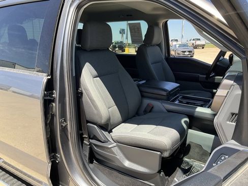 Certified 2025 Ford F150 XLT w/ Equipment Group 301A Standard AWD/4WD image 17