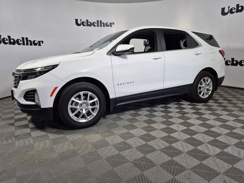 Used 2023 Chevrolet Equinox LT w/ LPO, Floor Liner Package image 2