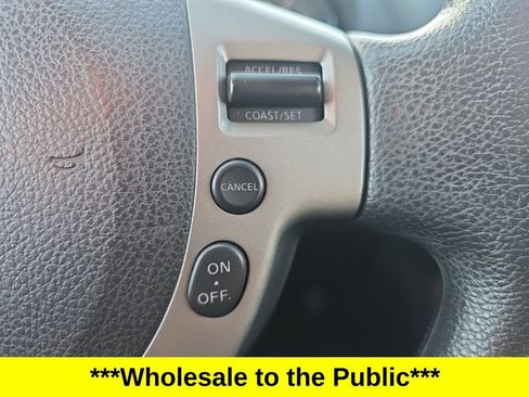 Used 2012 Nissan Rogue SV image 22